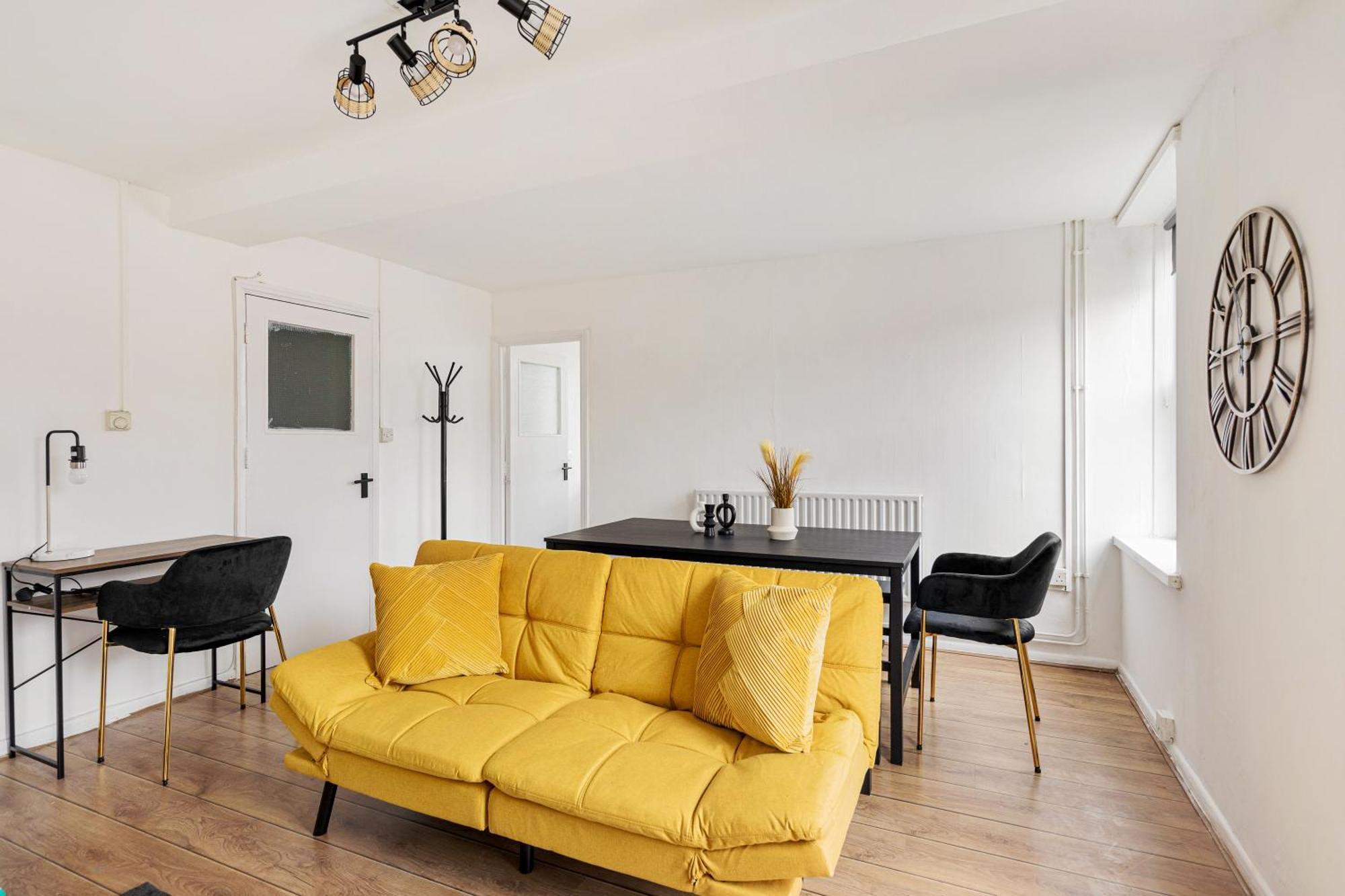 Sleek Shoreditch Hideout - 2 Bed Gem With Balcony In Central Londra Exterior foto